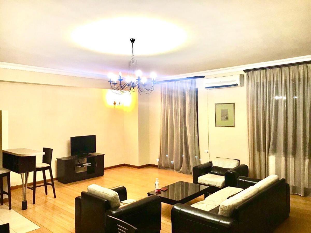 Mount Hood Apartments Ереван Екстериор снимка