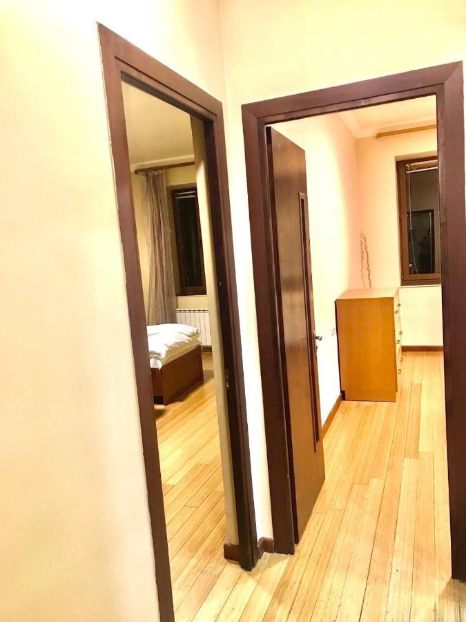 Mount Hood Apartments Ереван Екстериор снимка